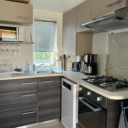 Mobilhome Confort Au Les Viviers 캠프장 *